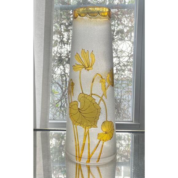 Baccarat Cyclamen Vase Art Nouveau - Gorgeous! - Picture 1 of 5